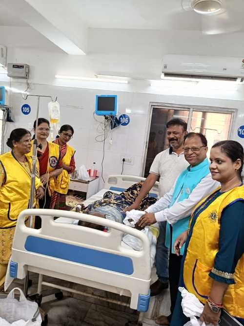 Aid to Cancer Patients in Capital Hospital by LCB Gemini